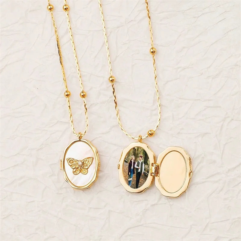 Collar Medallón “Butterfly Love” Personalizado