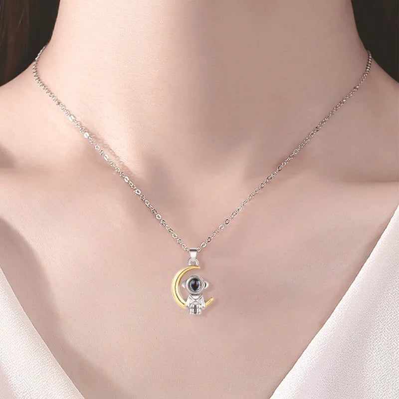 Collar con foto de proyección personalizada espacial