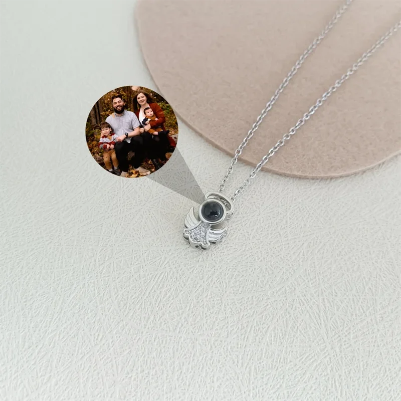 Collar con foto de proyección personalizada